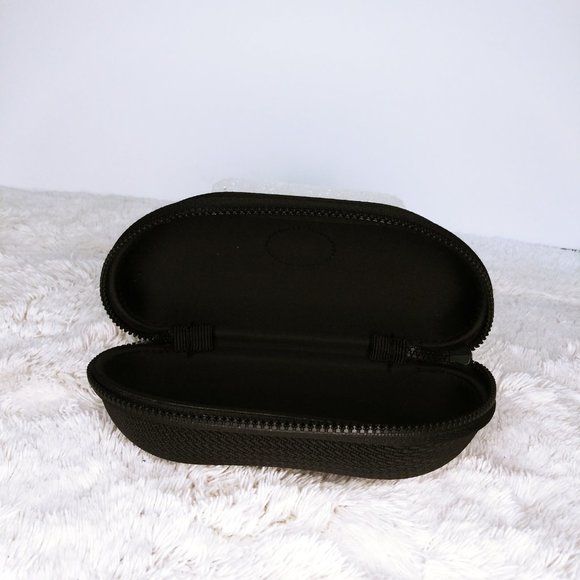 Costa Sunglass Case - Picture 5 of 7